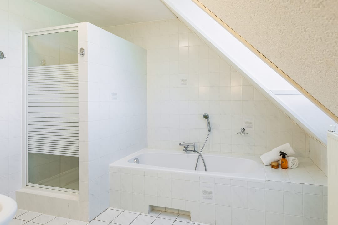 Photo 22 of Min. Aalbersestraat 12