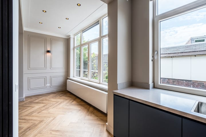 Foto 33 van Regentesselaan 329