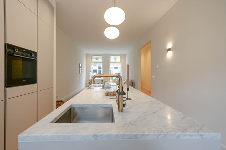 Foto 15 van De Perponcherstraat 32