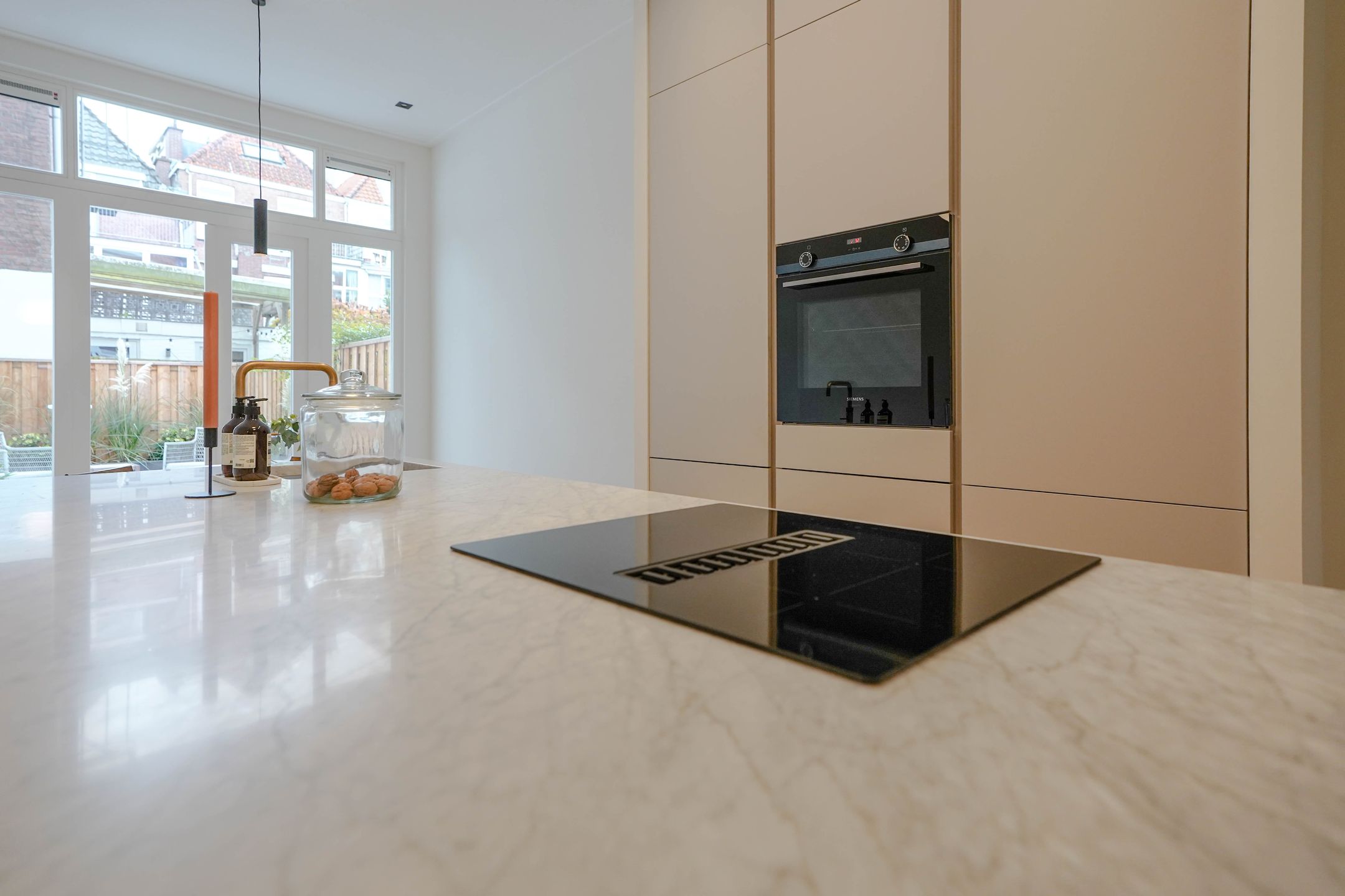 Foto 18 van De Perponcherstraat 32