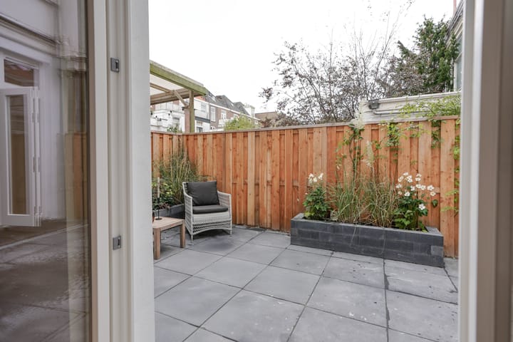 Foto 33 van De Perponcherstraat 32