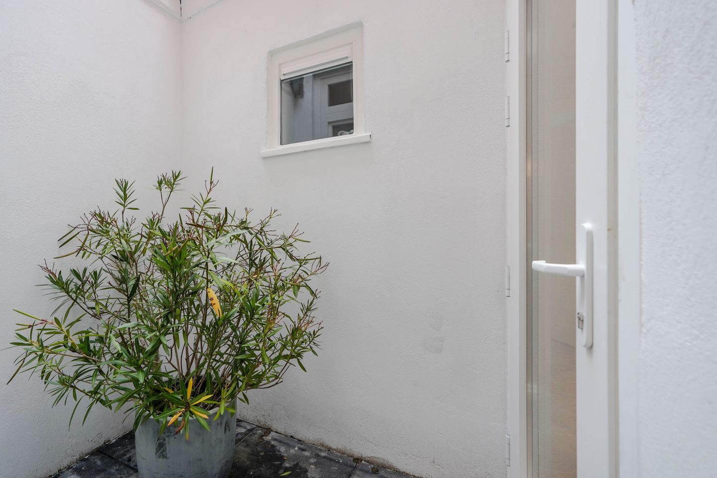 Foto 44 van De Perponcherstraat 32