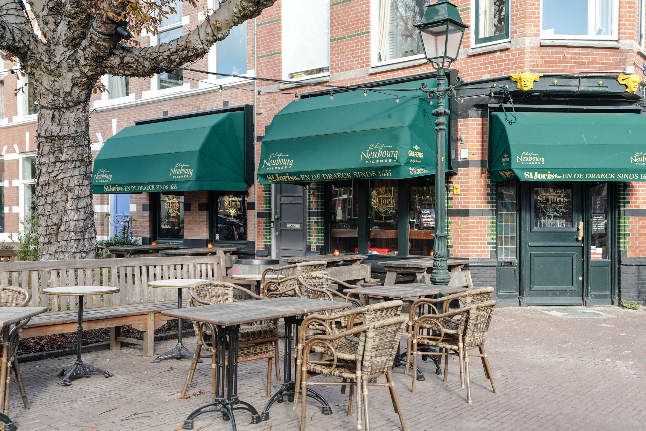 Foto 54 van De Perponcherstraat 32