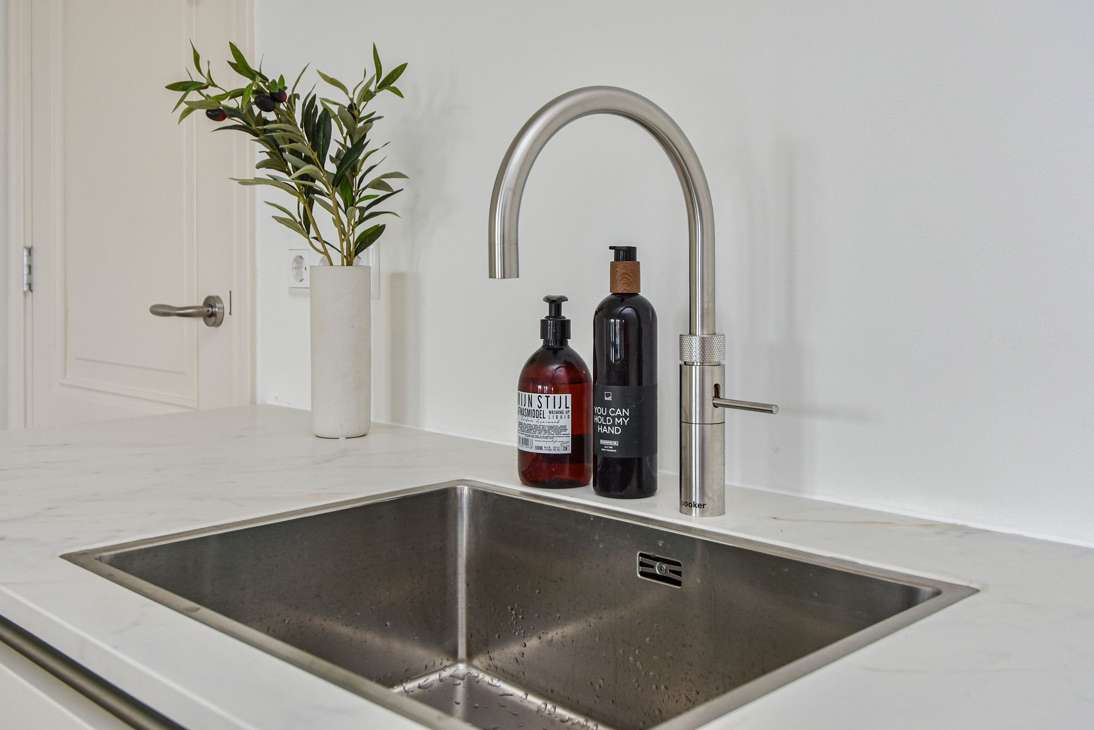 Foto 9 van Nassauplein 11-B