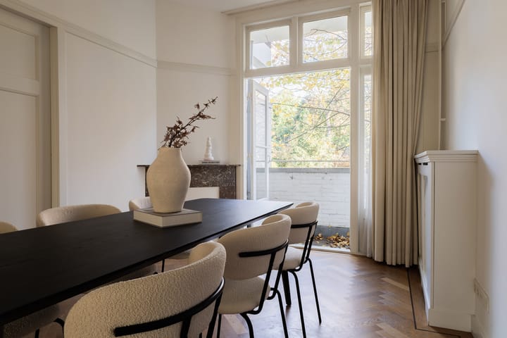 Photo 20 of Johan van Oldenbarneveltlaan 37