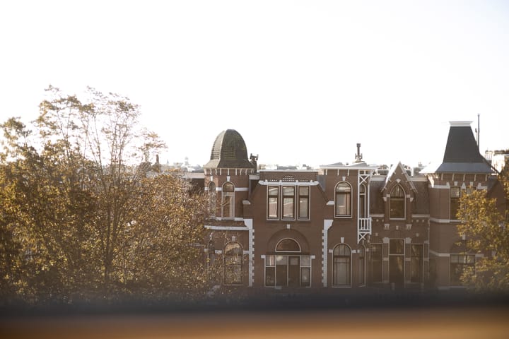 Photo 62 of Johan van Oldenbarneveltlaan 37