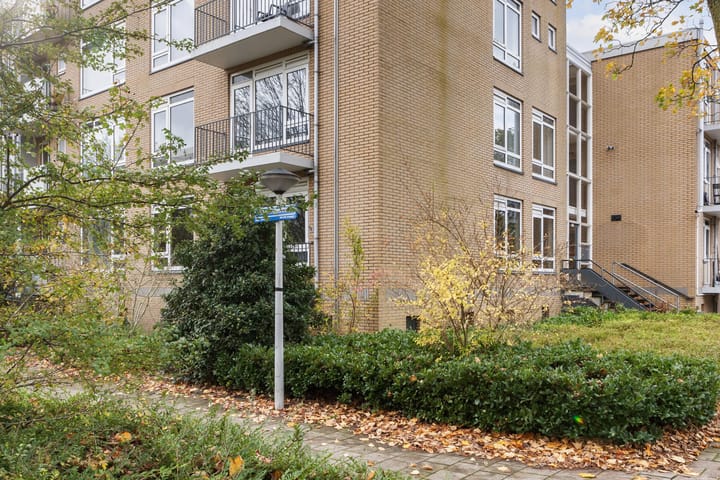 Photo 2 of Valeriusstraat 204