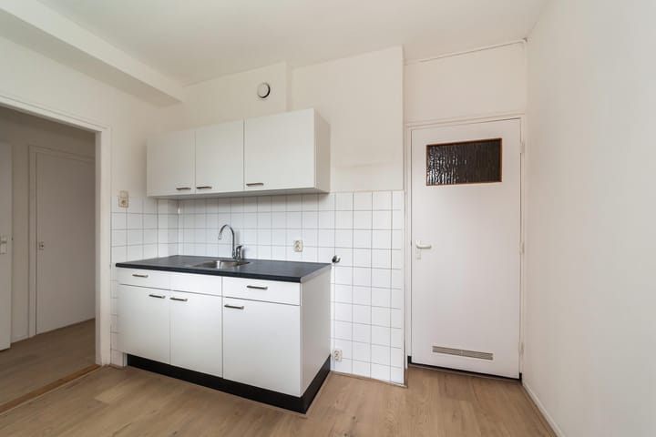 Photo 15 of Valeriusstraat 204