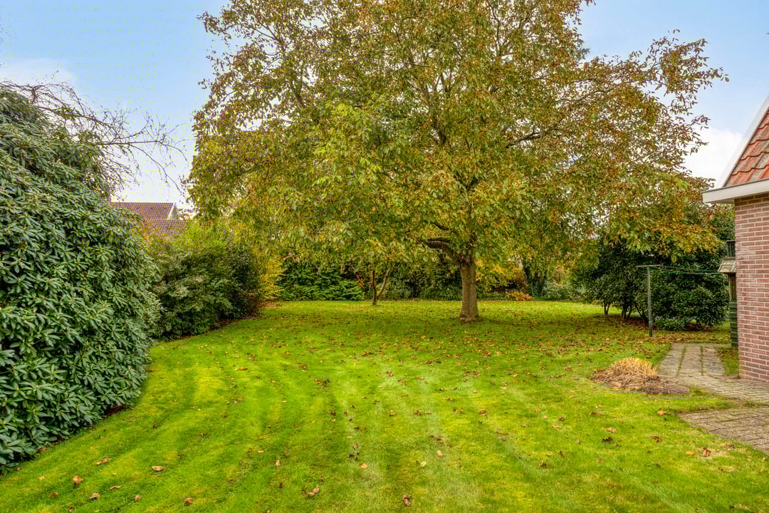 Foto 2 van Veldweg 15