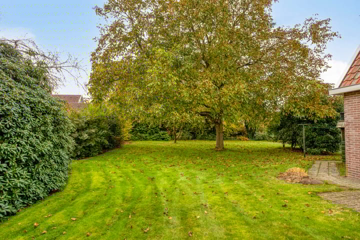 Foto 3 van Veldweg 15