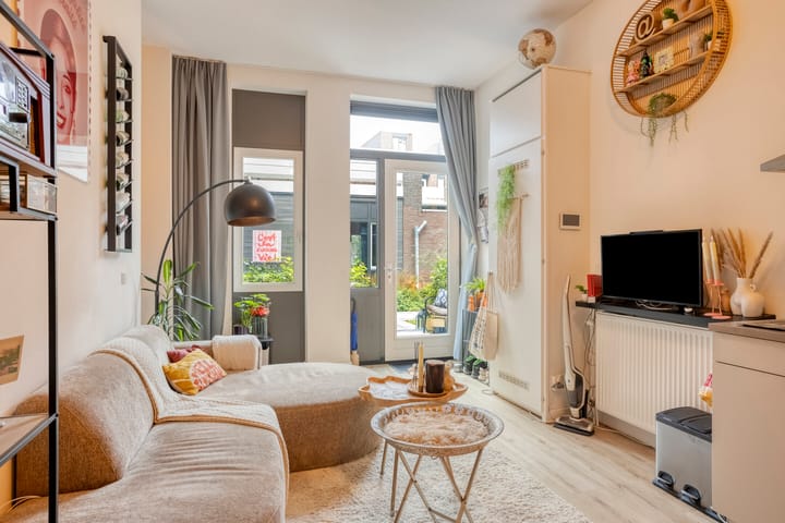 Foto 2 van Helfrichstraat 1-F