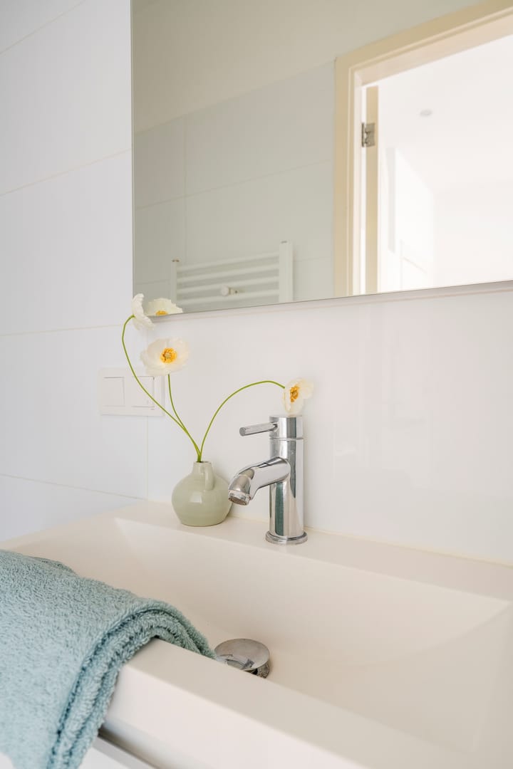 Photo 20 of Emmastraat 14-B