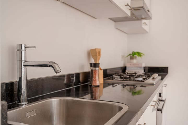 Photo 15 of Emmastraat 14-B