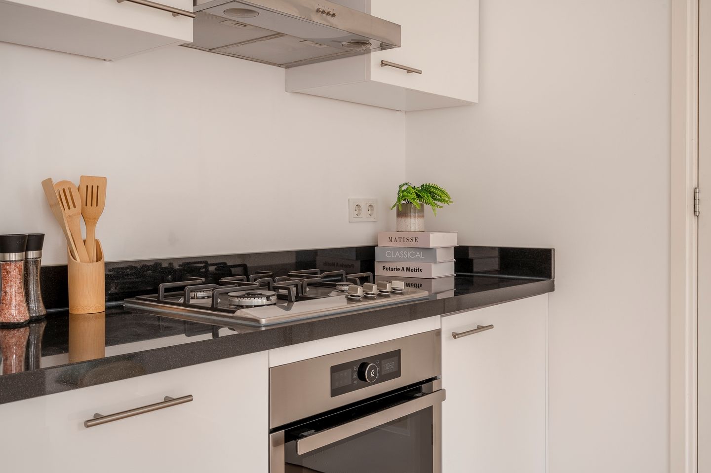 Foto 14 van Emmastraat 14-B