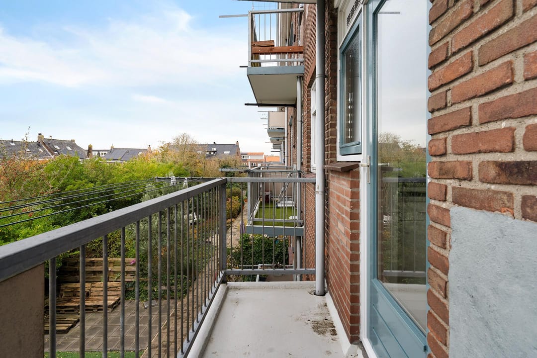 Photo 17 of Paulus Potterstraat 5