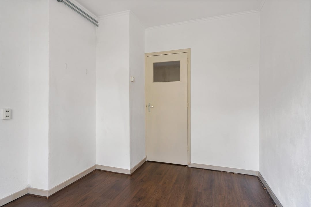 Photo 13 of Paulus Potterstraat 5