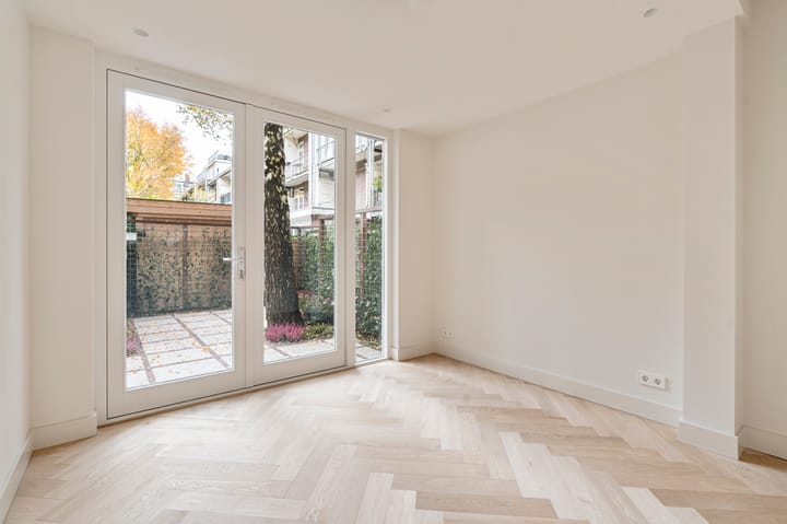 Foto 12 van Woestduinstraat 7-H