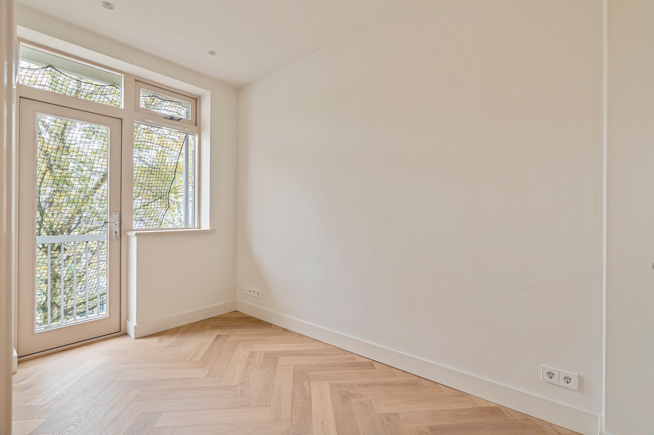 Foto 12 van Woestduinstraat 7-2