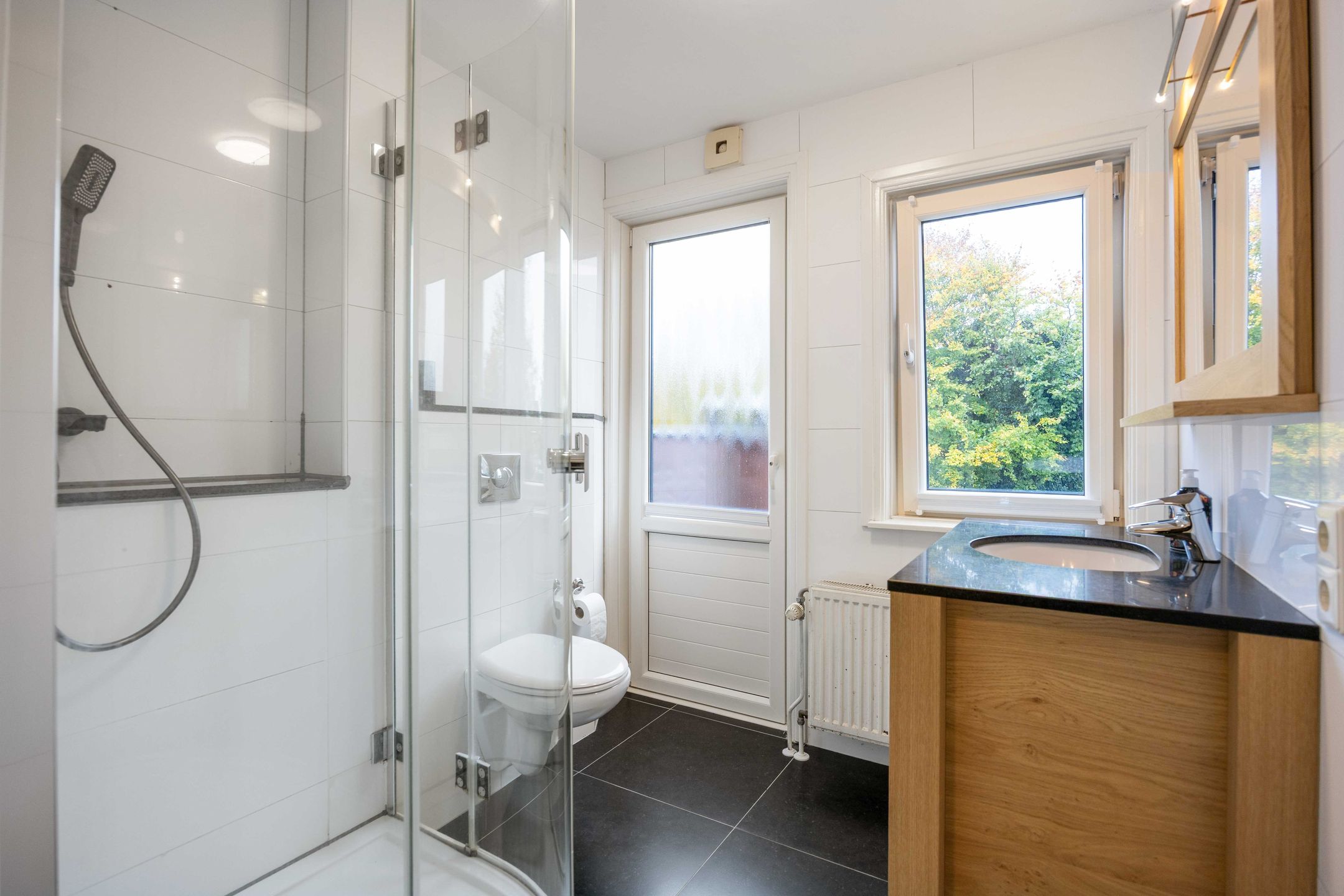 Photo 27 of Marcus Buschstraat 137