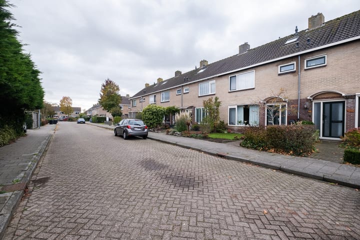 Photo 16 of Pastoor Meriusstraat 142