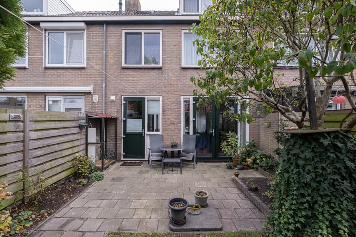 Photo 12 of Pastoor Meriusstraat 142