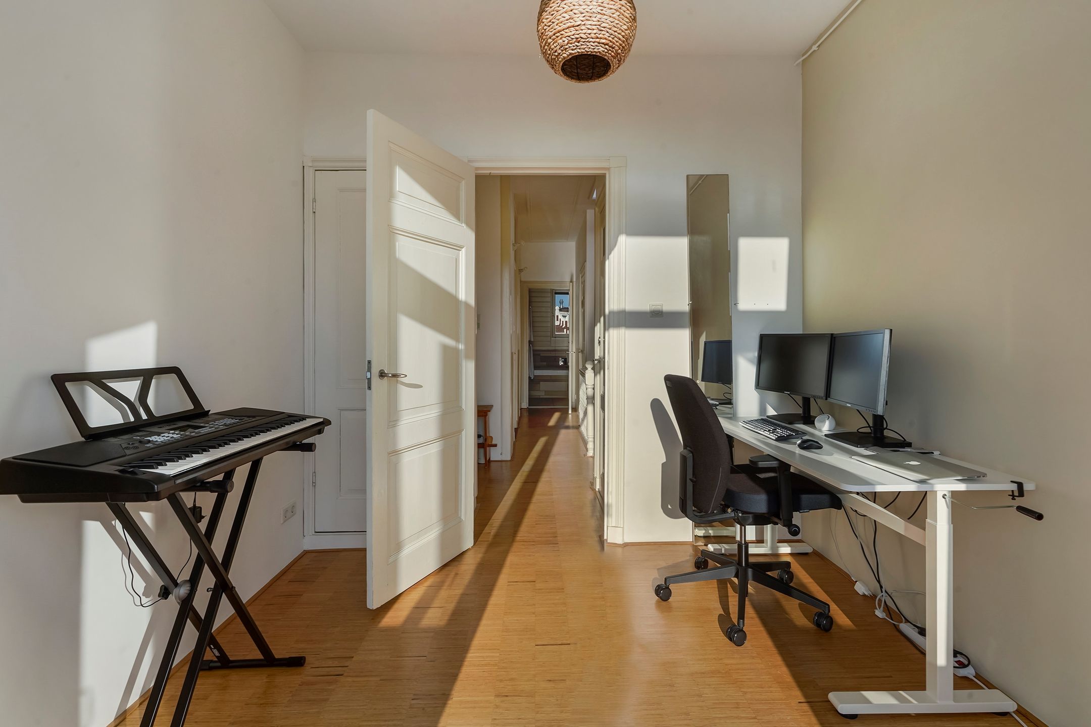 Foto 39 van Groot Hertoginnelaan 142-A