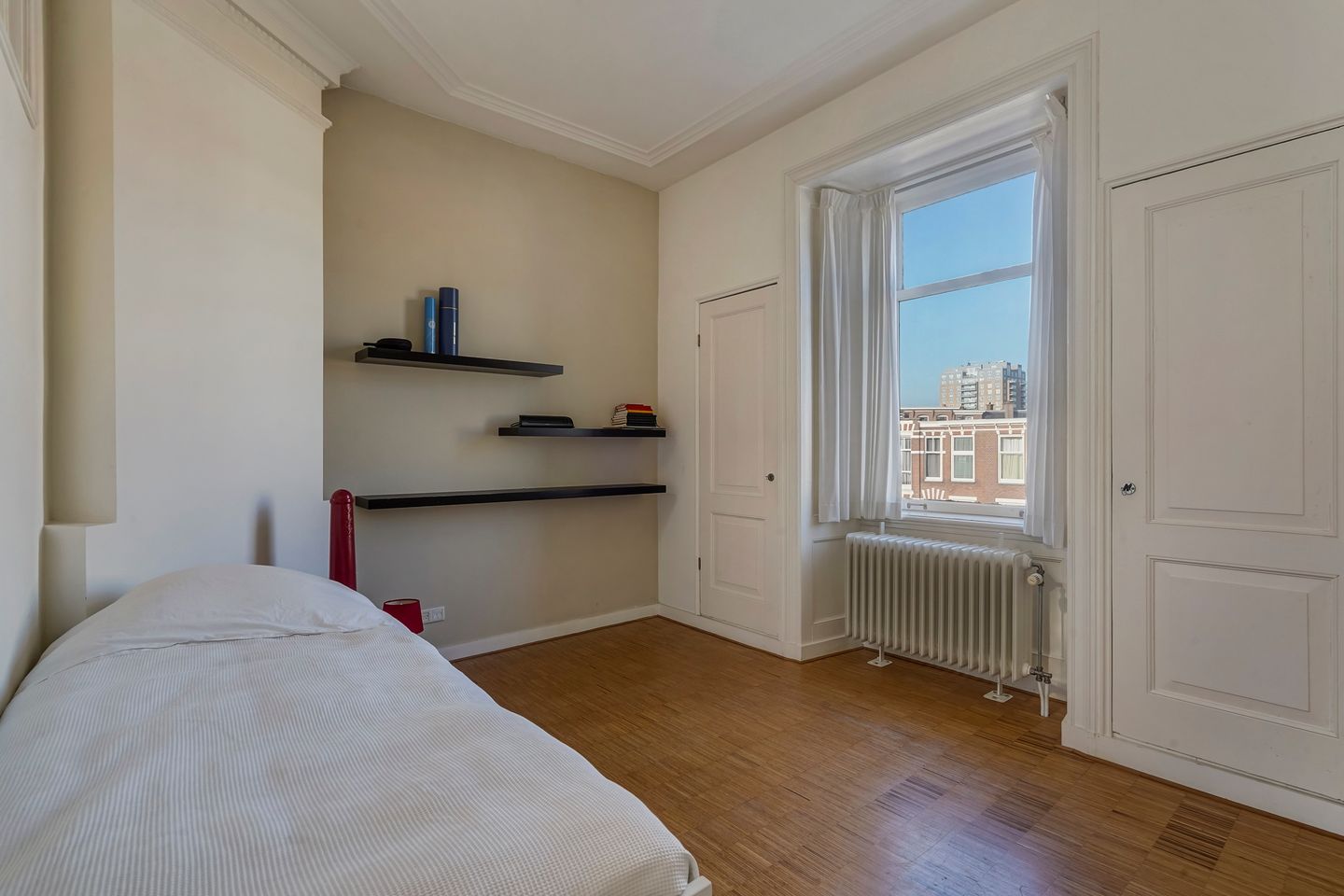 Foto 49 van Groot Hertoginnelaan 142-A