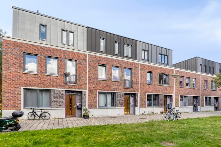 Photo 4 of Ank van der Moerstraat 31-C