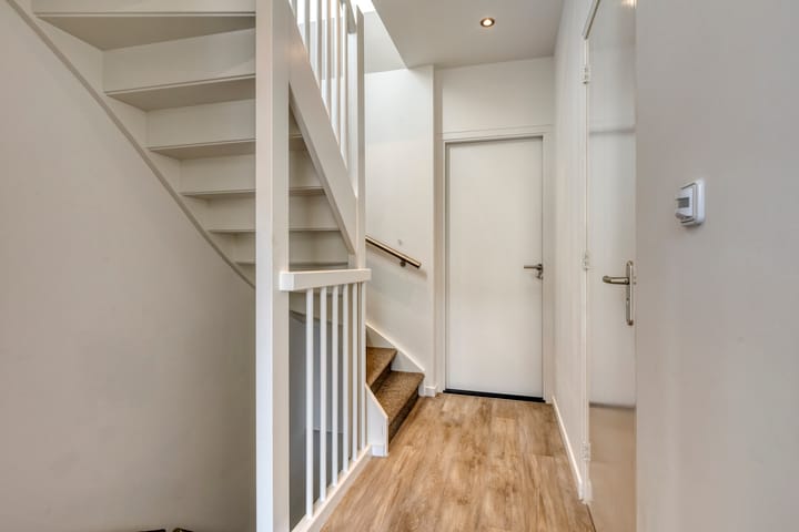 Foto 16 van Ank van der Moerstraat 31-C