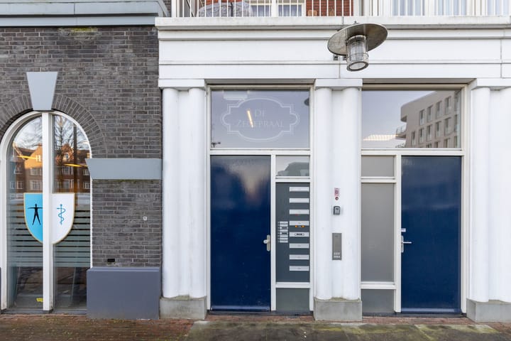 Photo 4 of J. Homan van der Heideplein 70