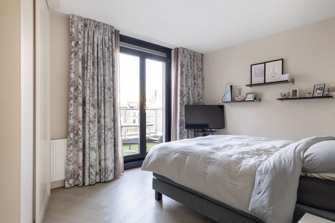 Photo 32 of J. Homan van der Heideplein 70