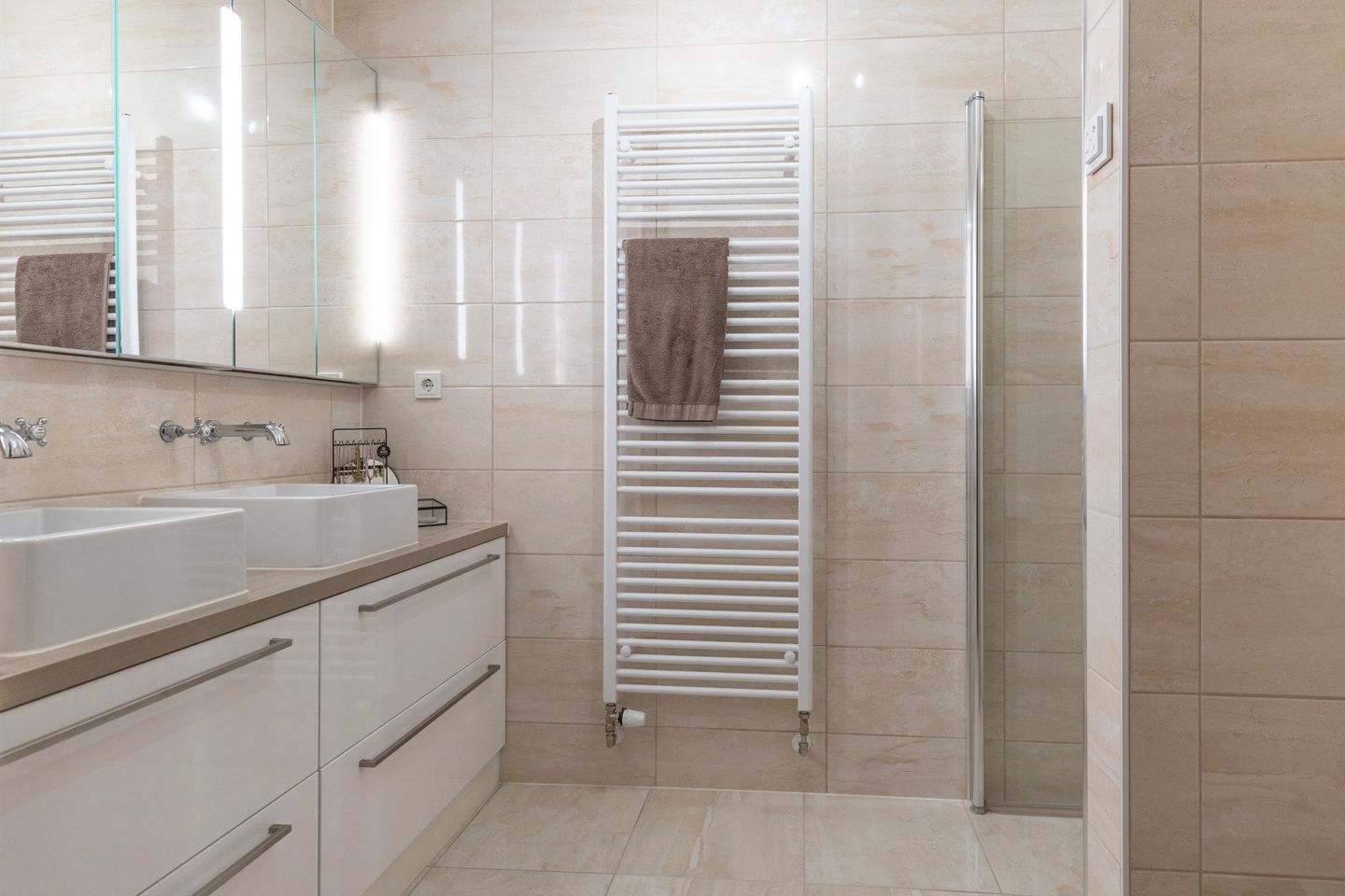 Photo 34 of J. Homan van der Heideplein 70