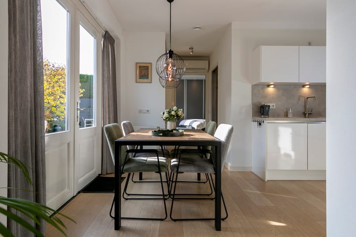 Foto 11 van Massenweg 72