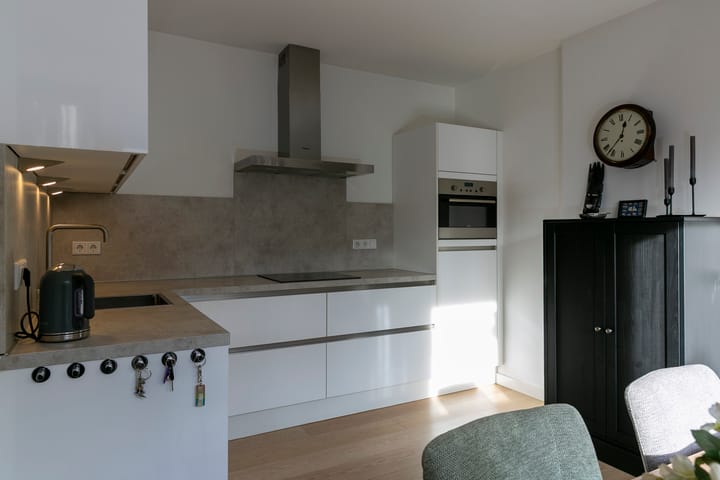 Foto 13 van Massenweg 72