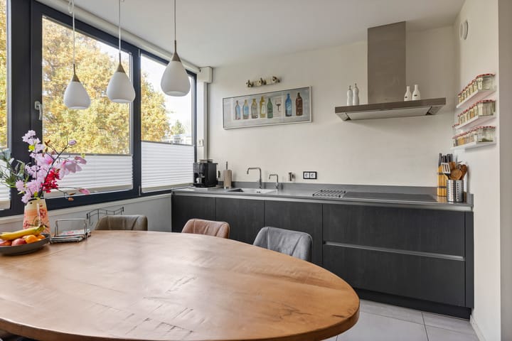 Foto 11 van Merwedelaan 23