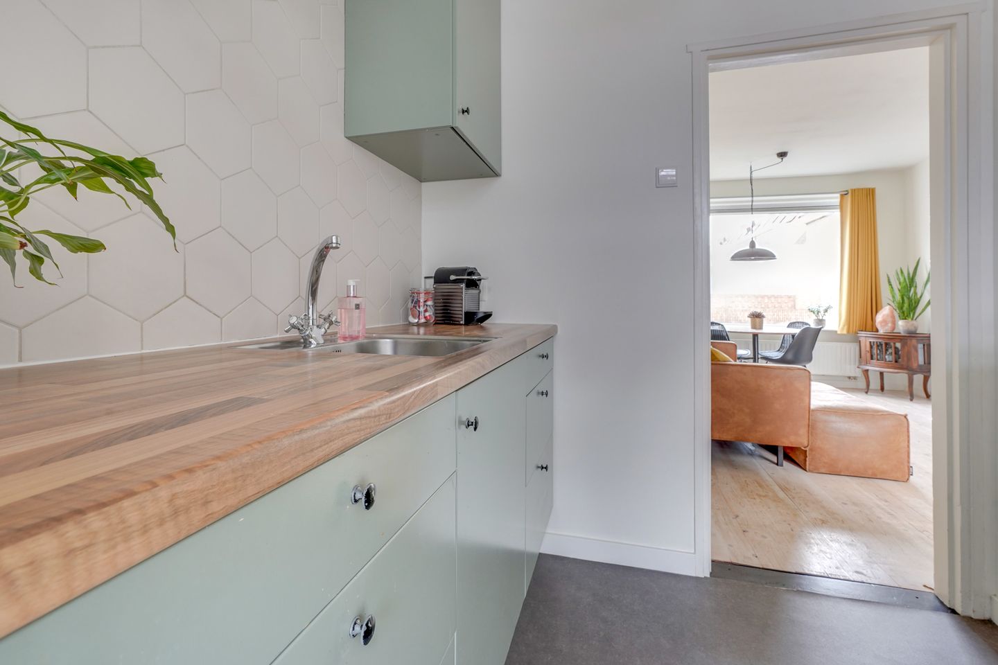 Foto 4 van Pijnboomstraat 7