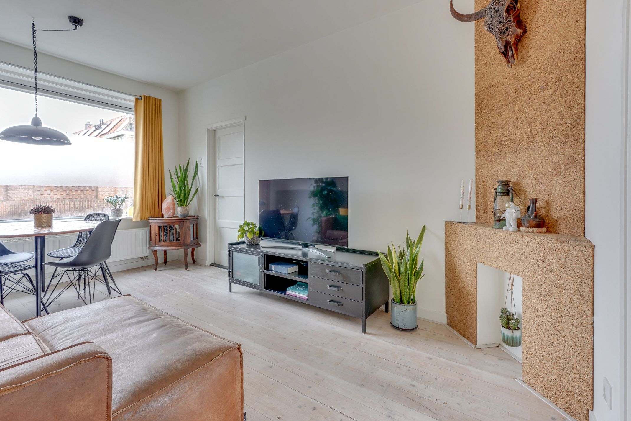 Foto 9 van Pijnboomstraat 7