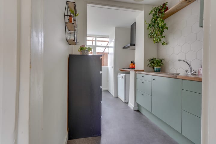 Foto 11 van Pijnboomstraat 7