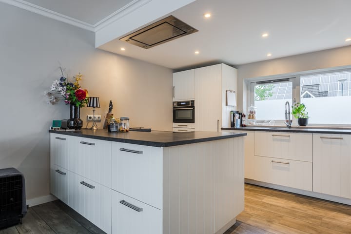 Photo 3 of Kattedoorn 105