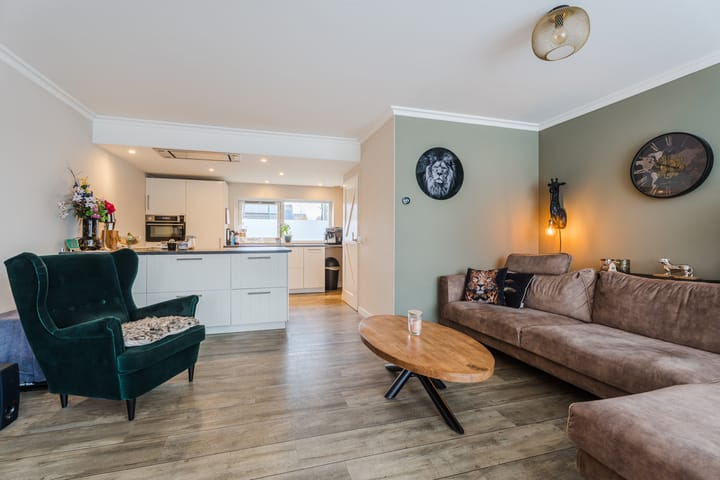 Photo 9 of Kattedoorn 105