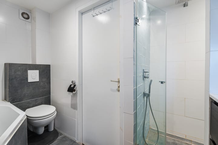 Photo 20 of Kattedoorn 105