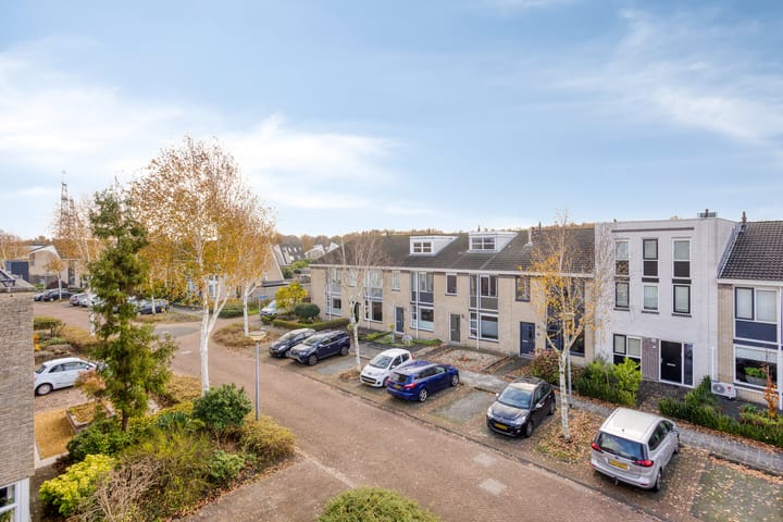 Foto 42 van Planetenlaan 3