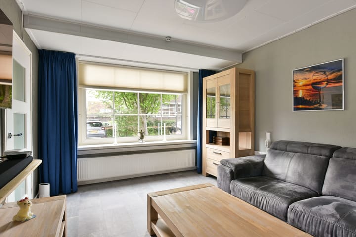 Foto 8 van van Dijklaan 25