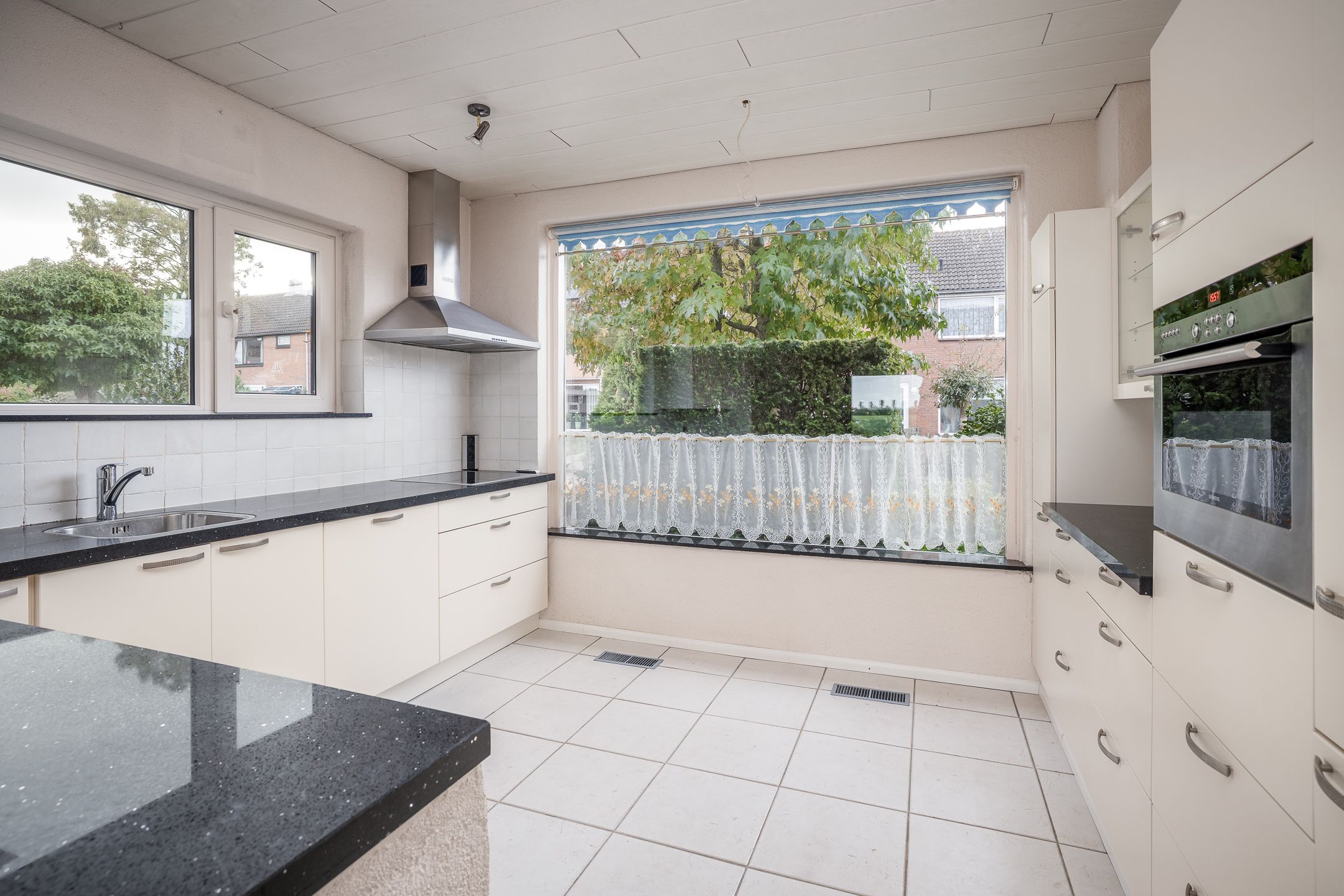 Photo 12 of Wethouder Grootstraat 15