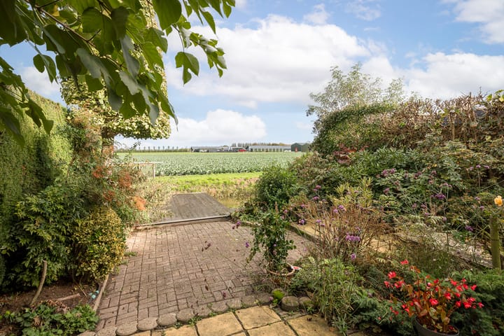 Photo 34 of Wethouder Grootstraat 15