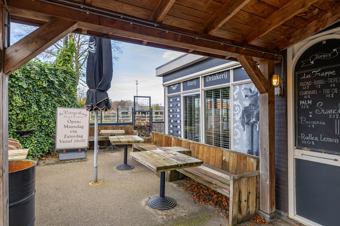 Bekijk foto 4 van Vriezerweg 20