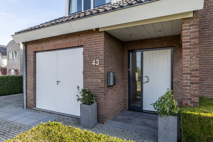 Foto 44 van Schutteheiweg 43