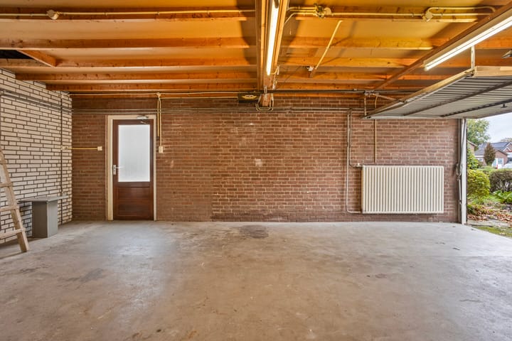 Foto 25 van Van Steenhuijsstraat 37