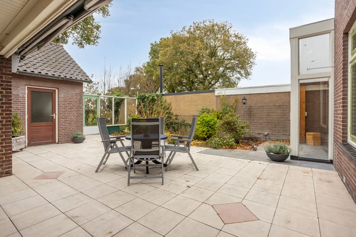 Foto 26 van Van Steenhuijsstraat 37