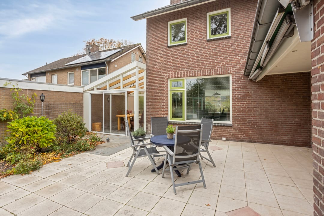 Foto 28 van Van Steenhuijsstraat 37